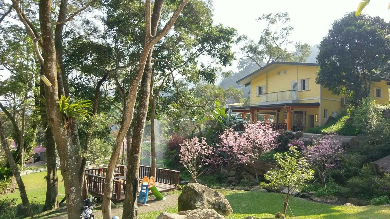 Hemerocallis Country House Nanzhuang Bagian luar foto